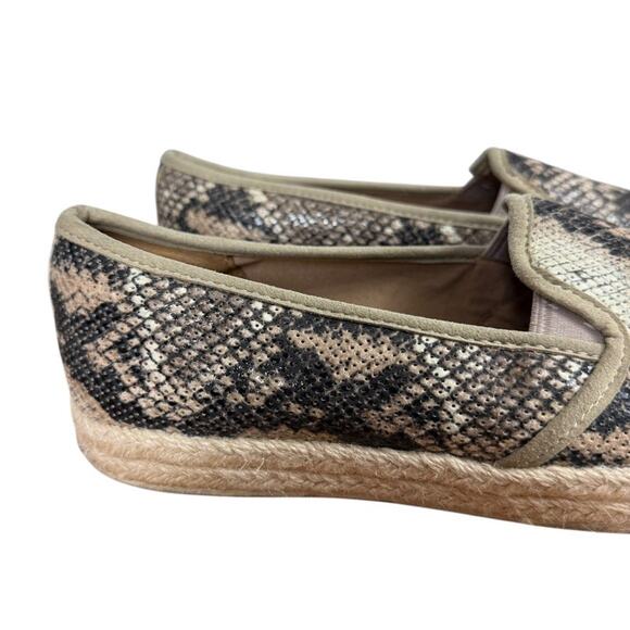 Clarks Azella Theoni Perforated Espadrille Snakeskin Slip On Flats Shoes sz 8 - Picture 12 of 16